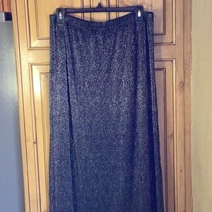 Cato Lined Sparkly Long Skirt in Size M